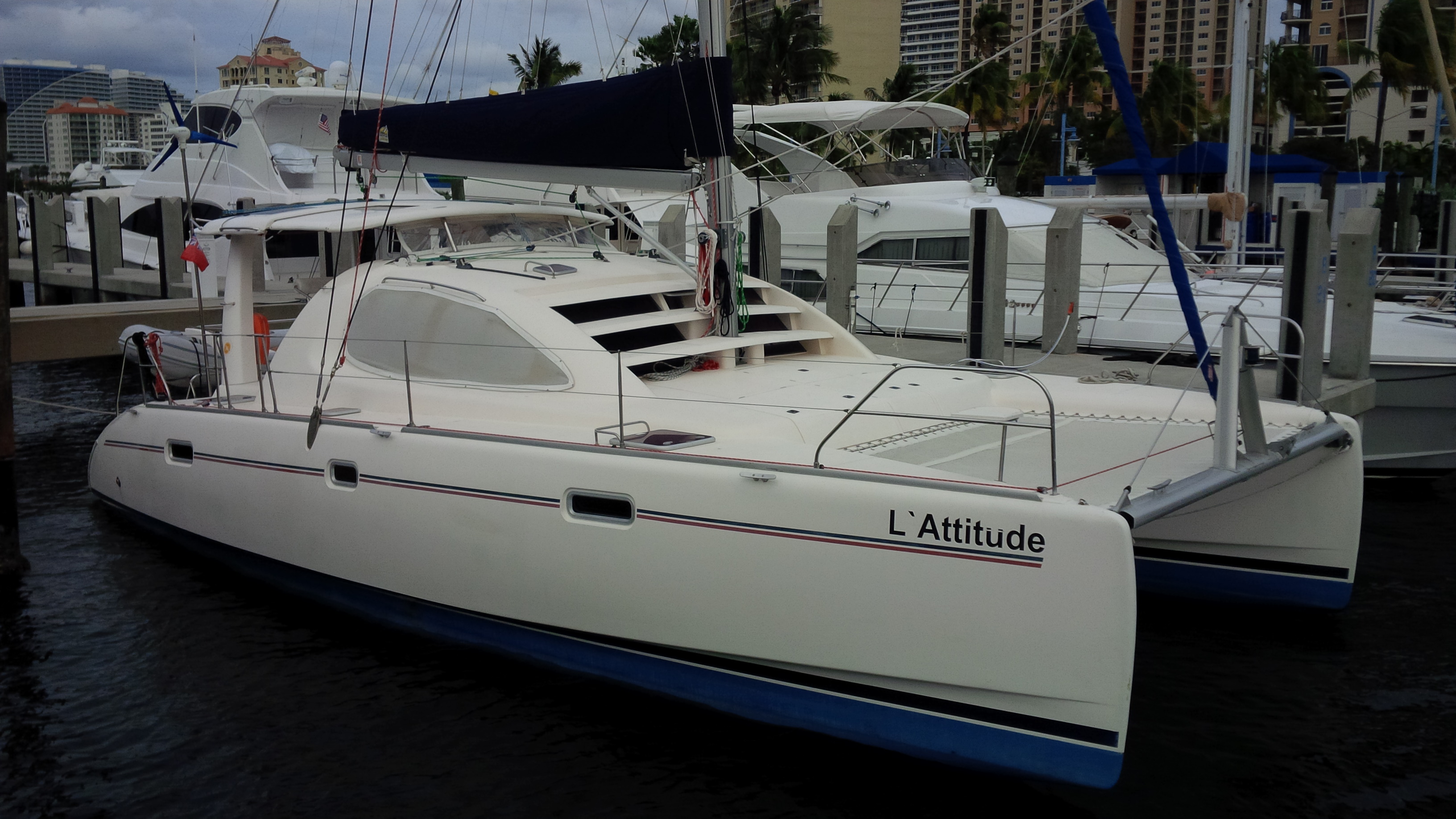 Used Sail Catamaran for Sale 2004 Leopard 40 